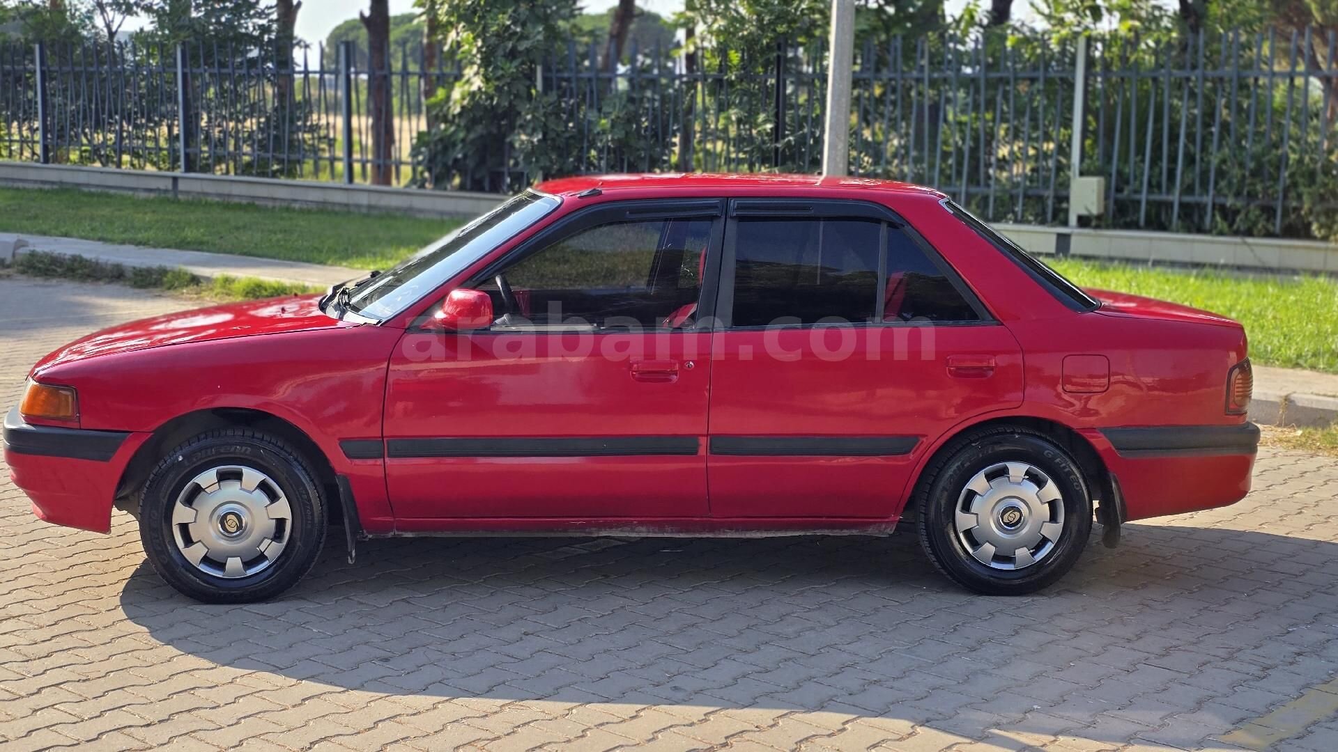 Sahibinden Mazda 323 1.6 GLX 1992 Model 6