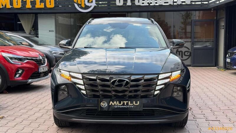 MUTLU OTOMOBİLDEN HESAPLI FIRSAT ARAÇ TUSCON 1.6 CRDİ ELİT FULL