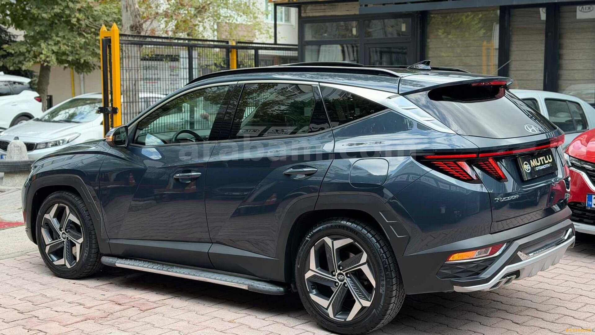 MUTLU OTOMOBİLDEN HESAPLI FIRSAT ARAÇ TUSCON 1.6 CRDİ ELİT FULL 7