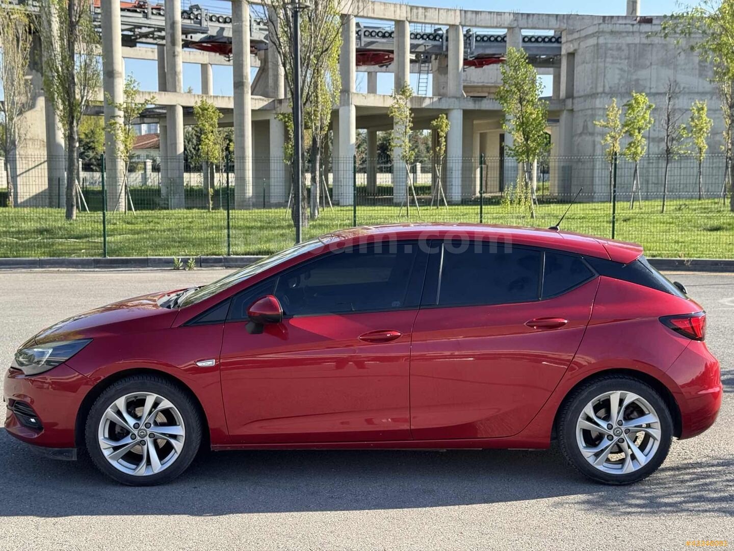 Galeriden Opel Astra 1.4 T GS Line 2020 Model Ankara 84.500 km Kırmızı 3