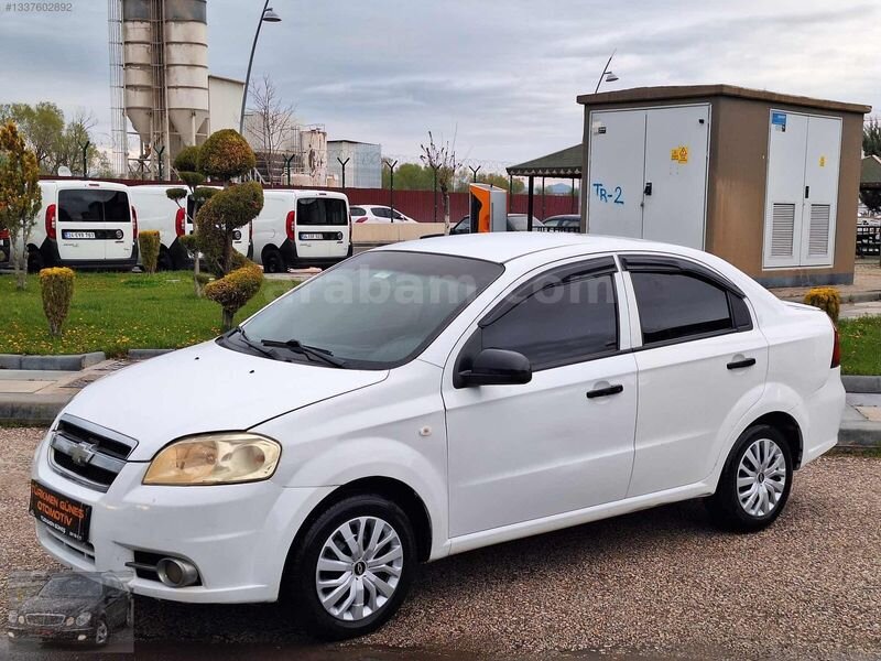 Galeriden Chevrolet Aveo 1.2 LS 2012 Model Ankara 260.000 km Beyaz