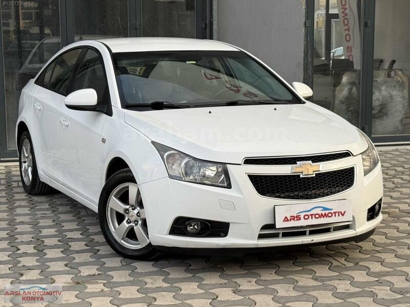 ARS OTOMOTİV DEN 2011 MODEL TR DE TEK 99 BİNDE CRUZE