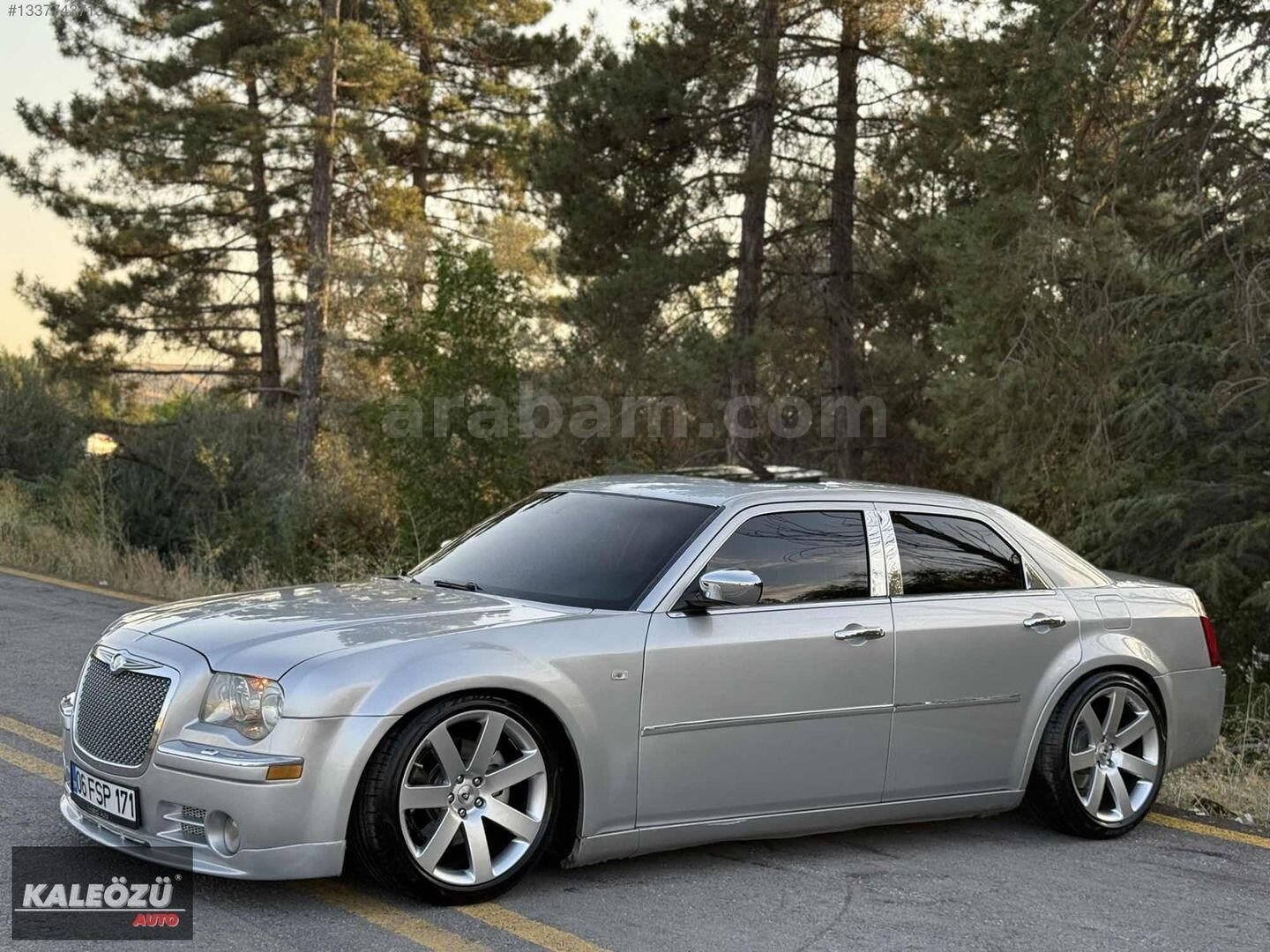 Galeriden Chrysler 300 C 2.7 2005 Model Ankara 298.000 km Gri 7