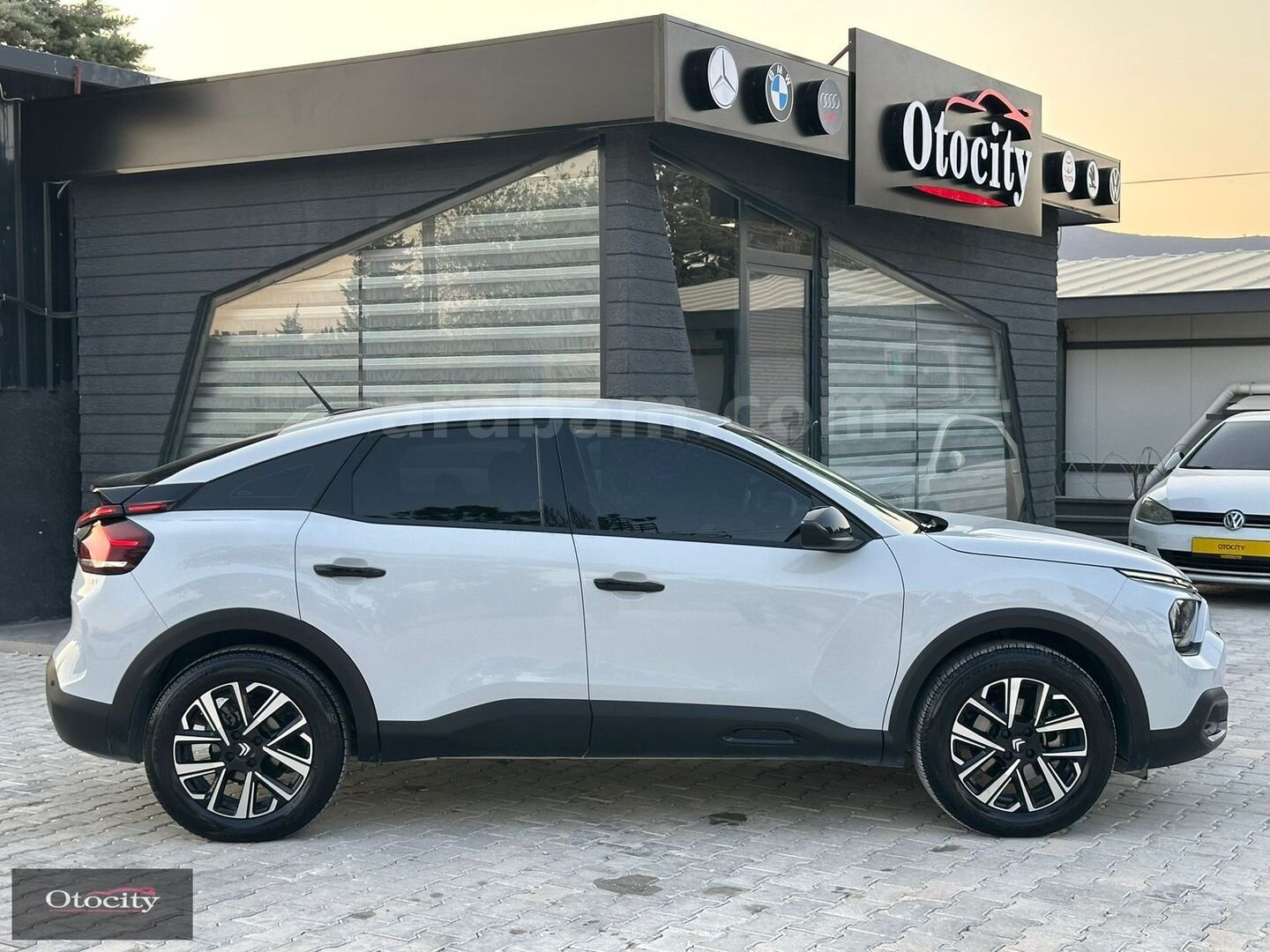 OTOCİTY'DEN HATASIZ BOYASIZ 2024 MODEL 8 İLERİ C4 6