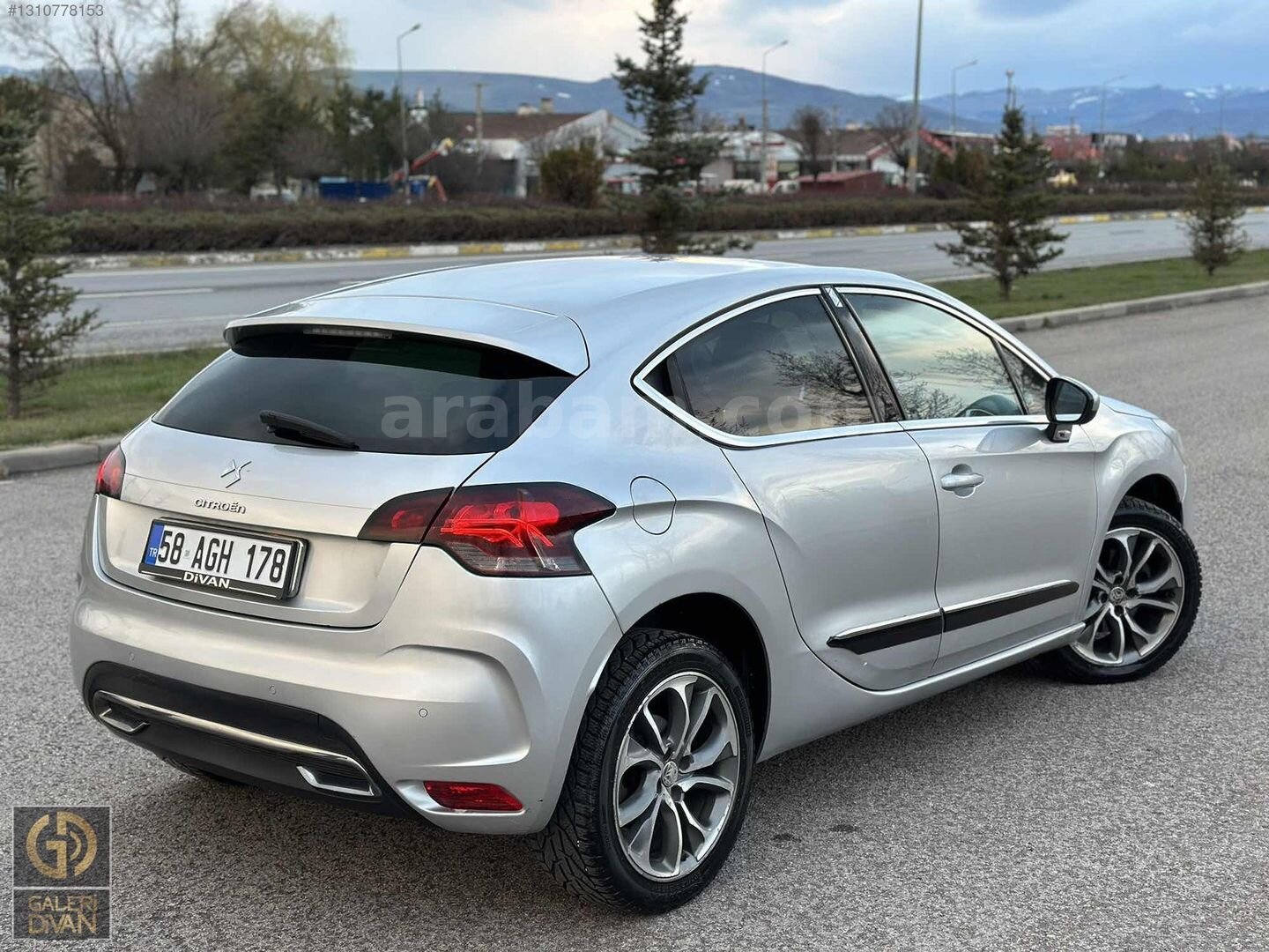 Galeriden DS Automobiles DS4 1.6 THP D-Sport 2011 Model Sivas 112.000 km Gri 2