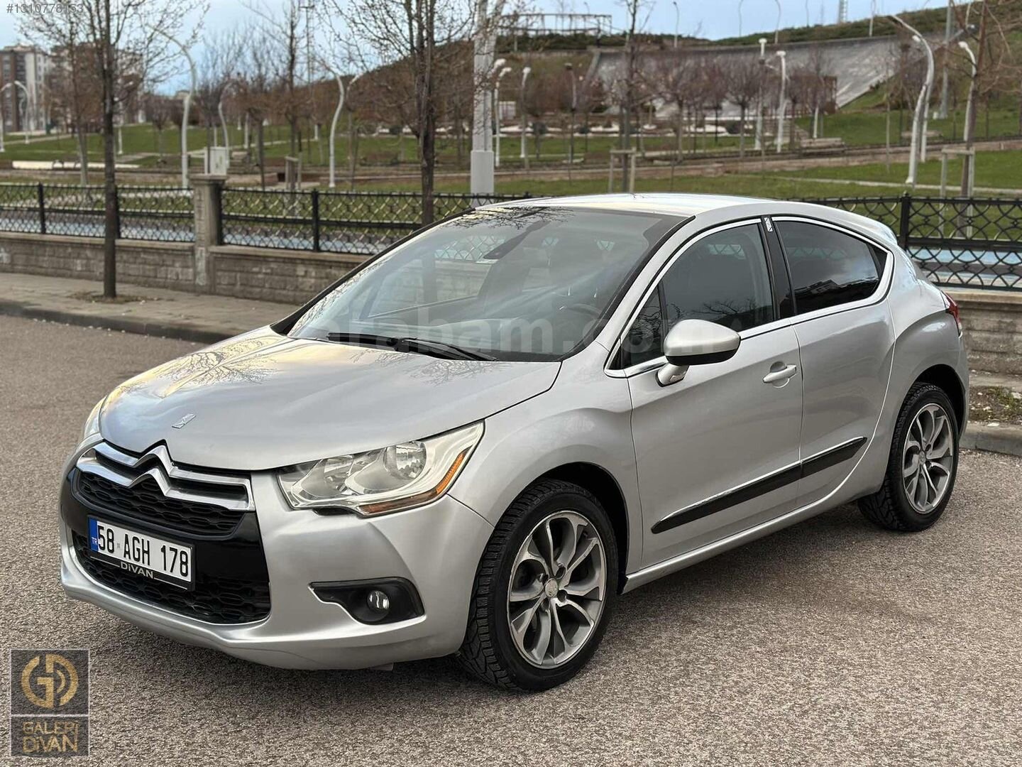 Galeriden DS Automobiles DS4 1.6 THP D-Sport 2011 Model Sivas 112.000 km Gri 4