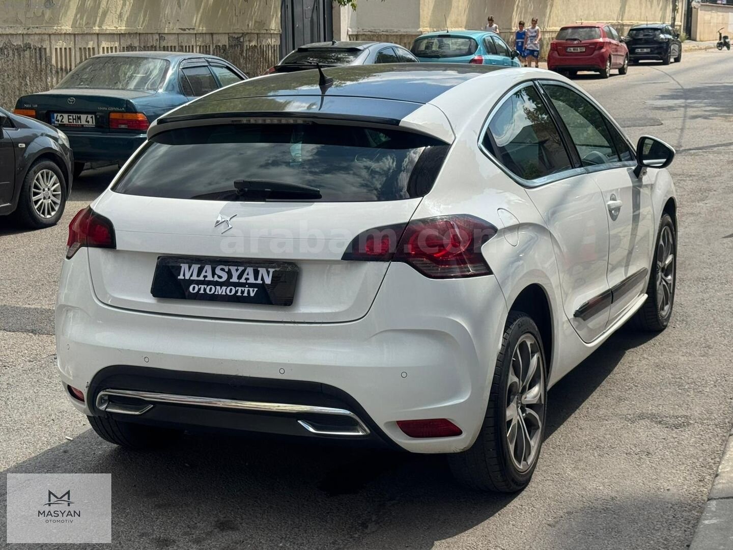 Galeriden DS Automobiles DS4 1.6 e-HDi D-Sport 2013 Model İstanbul 230.000 km Beyaz 6