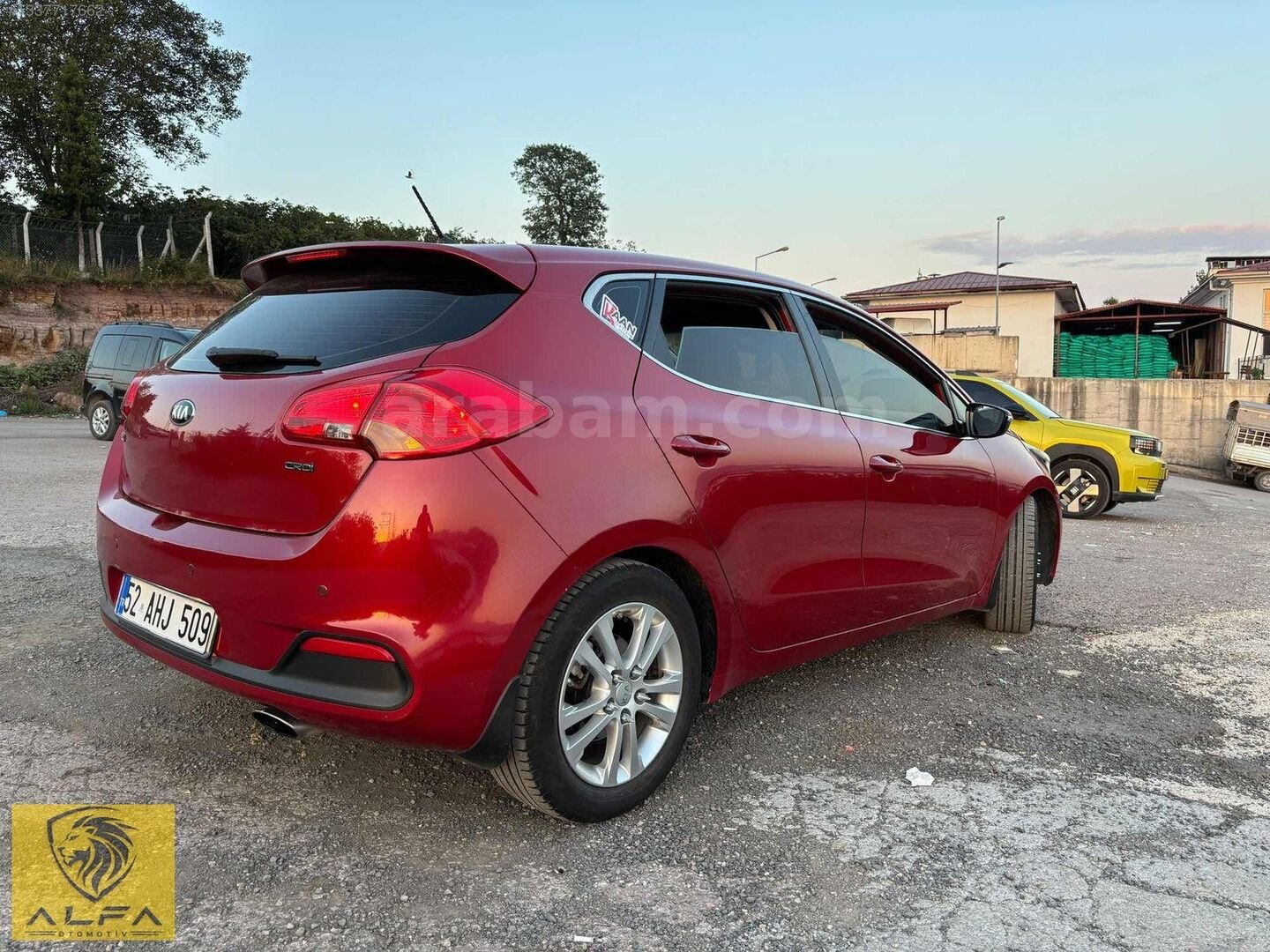 ALFA OTOMOTİVDEN TRDE TEK 80.XXX KM HATSIZ CEED 1.6 CRDI 4
