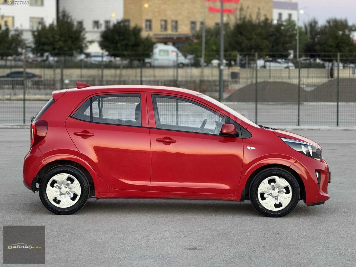 Galeriden Kia Picanto 1.0 MPI Live 2020 Model Çorum 109.000 km Kırmızı 4