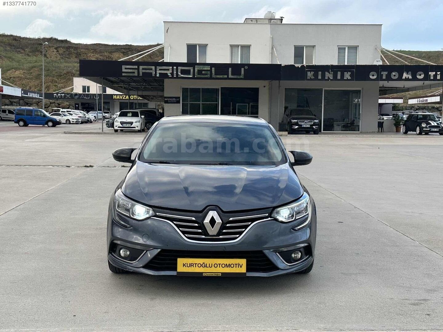 Galeriden Renault Megane 1.5 dCi Touch Plus 2017 Model Samsun 176.000 km Gri 6