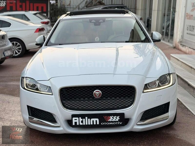Galeriden Jaguar XF 2.0 D Prestige Plus 2015 Model İstanbul 175.000 km Beyaz