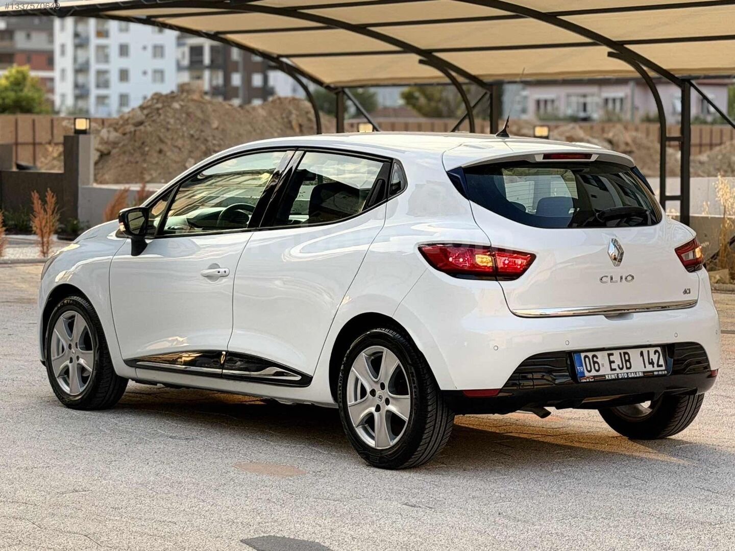 Galeriden Renault Clio 1.5 dCi Icon 2015 Model Antalya 180.000 km Beyaz 5