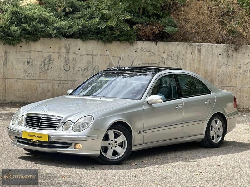 Galeriden Mercedes - Benz E 200 Kompressor Avantgarde 2003 Model Ankara 560.000 km Gri