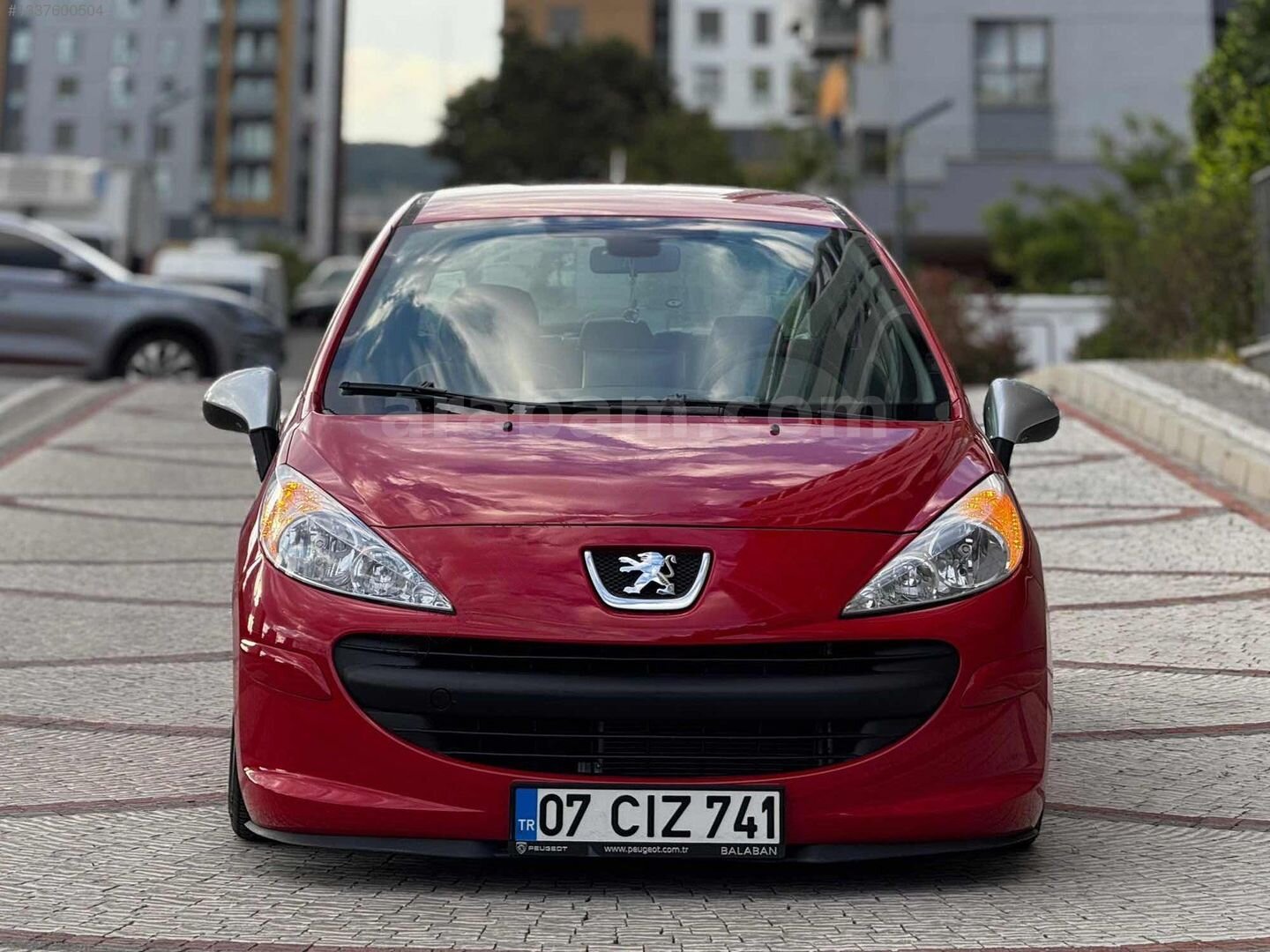 Galeriden Peugeot 207 1.4 HDi Trendy 2008 Model Antalya 279.000 km Kırmızı 3