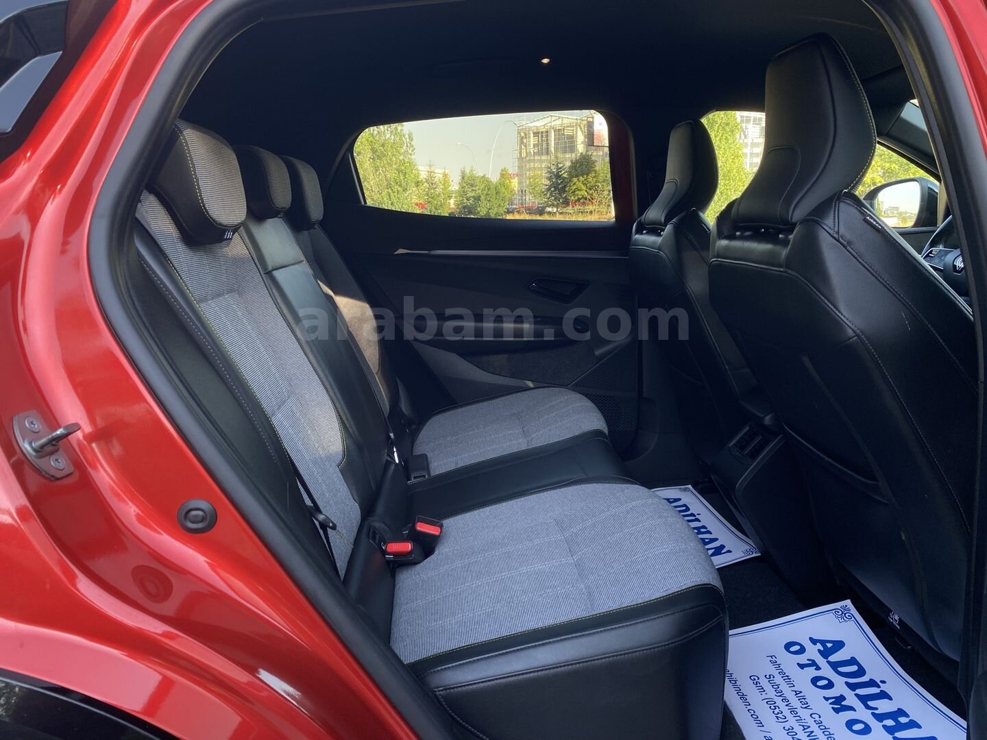 Galeriden Renault Megane E-Tech Techno 2023 Model Ankara 61.200 km Kırmızı 5
