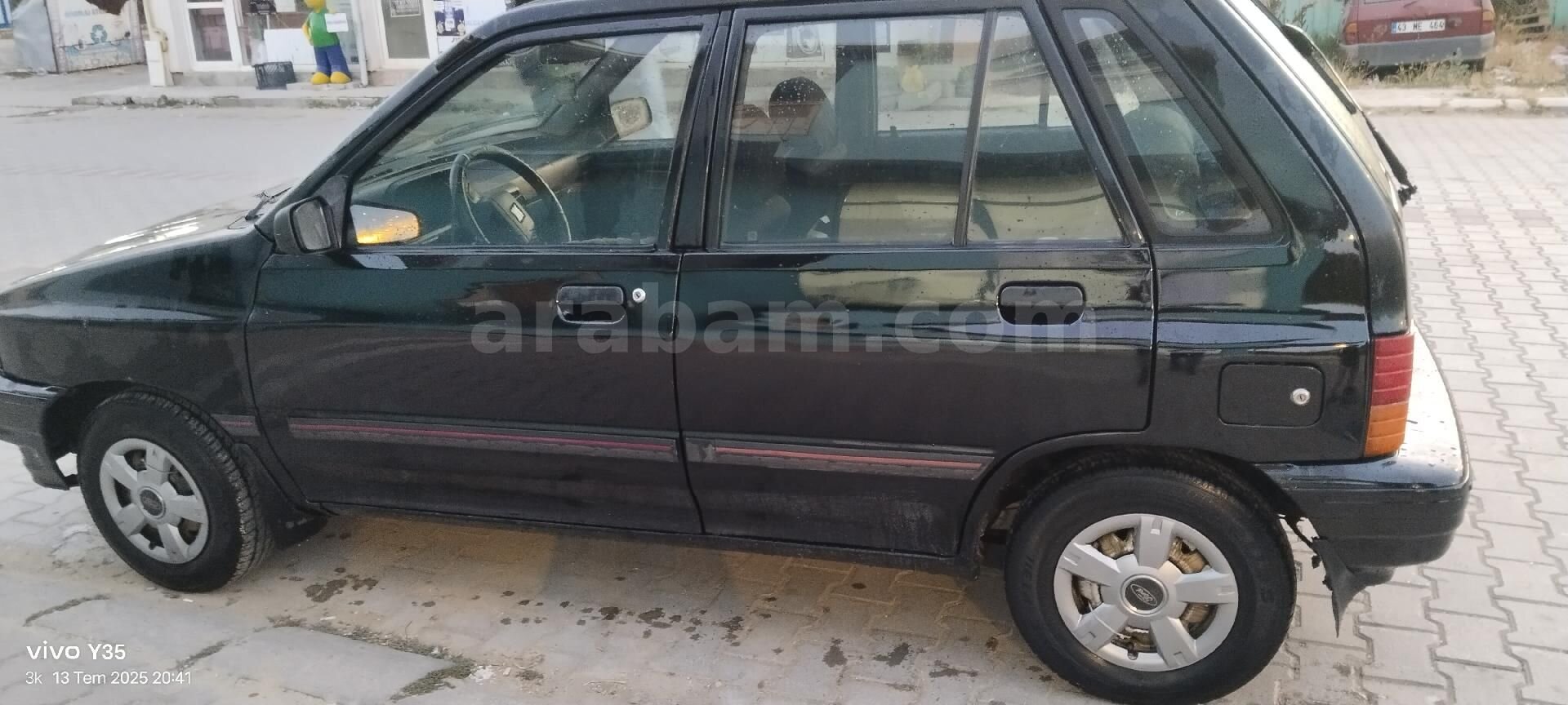 Sahibinden Ford Festiva 1.3 GL 1992 Model Kütahya 233.000 km Siyah 3
