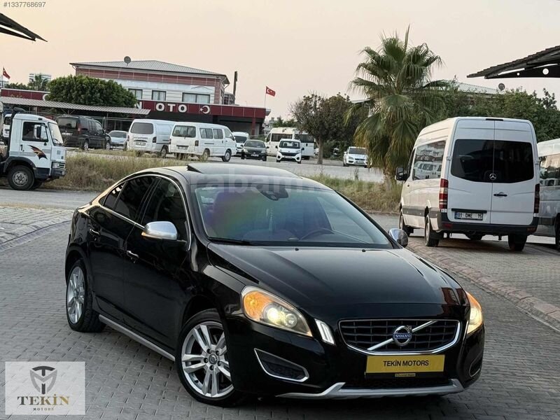 TEKİN MOTORS'dan Hasar Kayıtsız Sunroof'lu Dizel Otomatik S60
