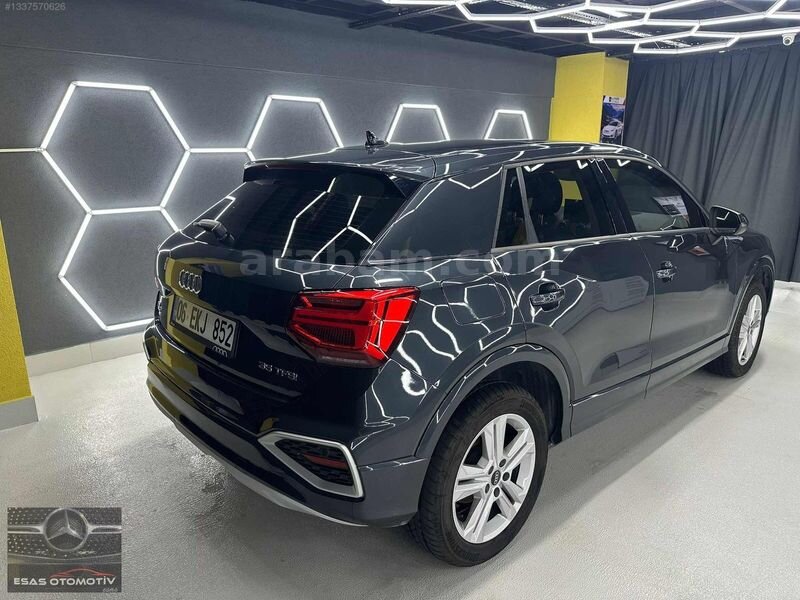 Q2 35 TFSI Advanced STronic Hatasız Boyasız 3