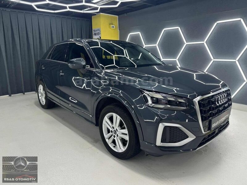 Q2 35 TFSI Advanced STronic Hatasız Boyasız 2
