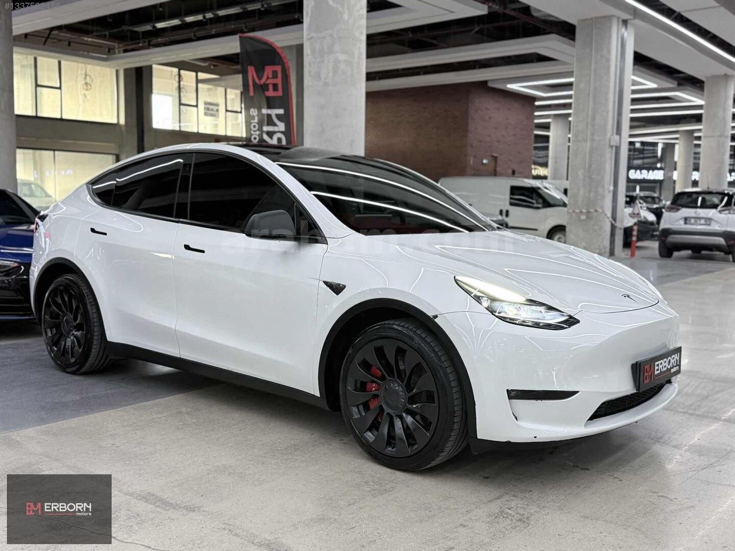 Galeriden Tesla Model Y Long Range AWD 2023 Model Ankara 89.000 km Beyaz 4