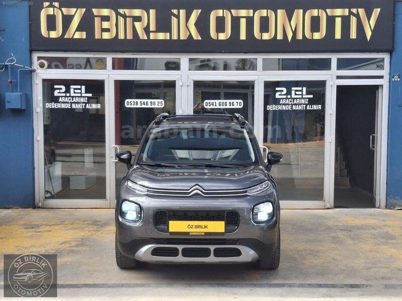 ÖZ BİRLİK'DEN 2021 C3AirCross/SHİNE/130HP/CAR PLAY/CAM TAVAN FUL