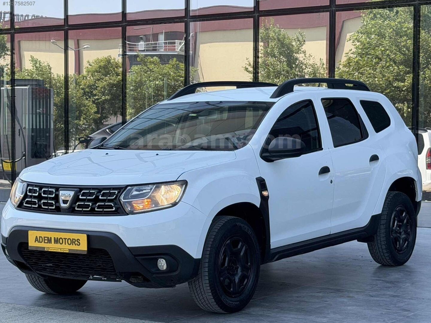 ADEM MOTORS 2019 DACİA DUSTER 1.5 DCİ HATASIZ BOYASIZ 4X4 110 HP 1