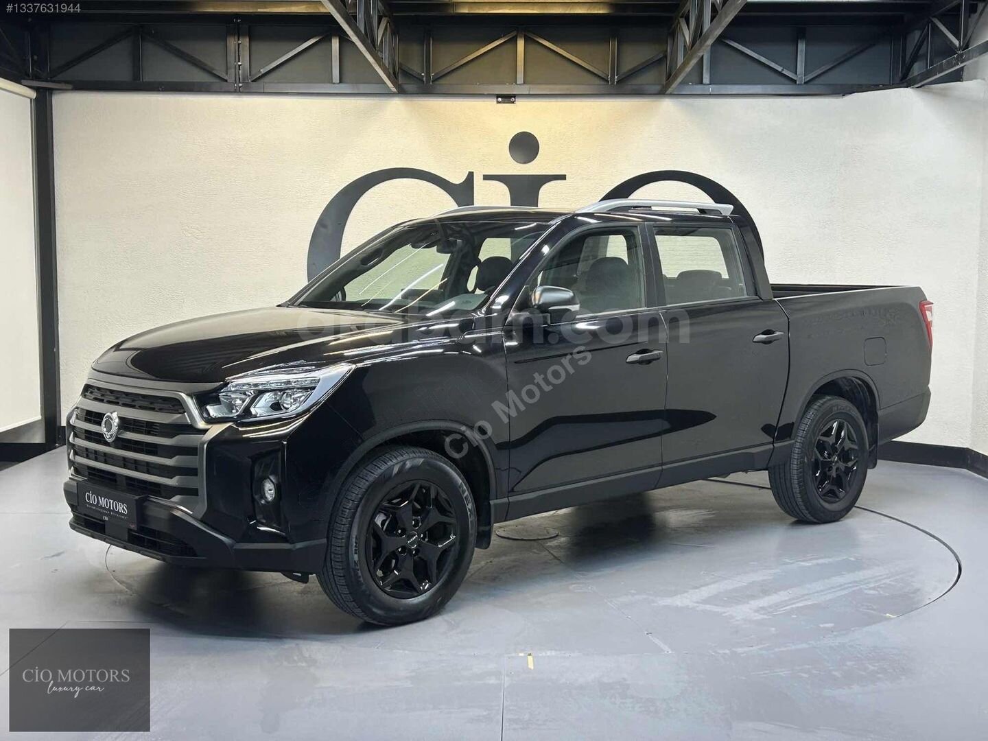 Galeriden KGM SsangYong Musso Grand 2.2 D Platinum Plus 2025 Model İzmir 8.000 km Siyah 3