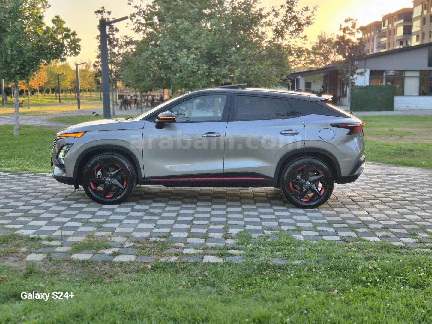 2024 MODEL SADECE 17.000 KM'DE DEĞİŞENSİZ-BOYASIZ-HASAR KAYITSIZ 7