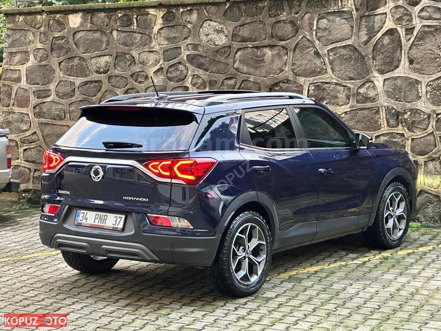 Galeriden KGM SsangYong Korando 1.6 D Titanium 2020 Model Rize 105.000 km Mavi 7