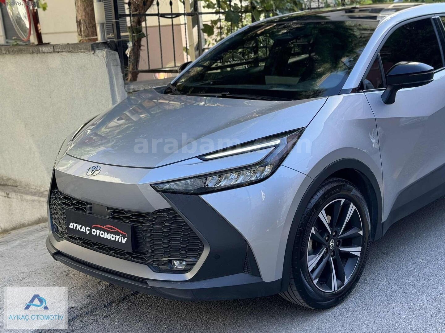 C-HR 1.8 Hybrid 4x2 Passion X-Style e-CVT CAM TAVAN... 7