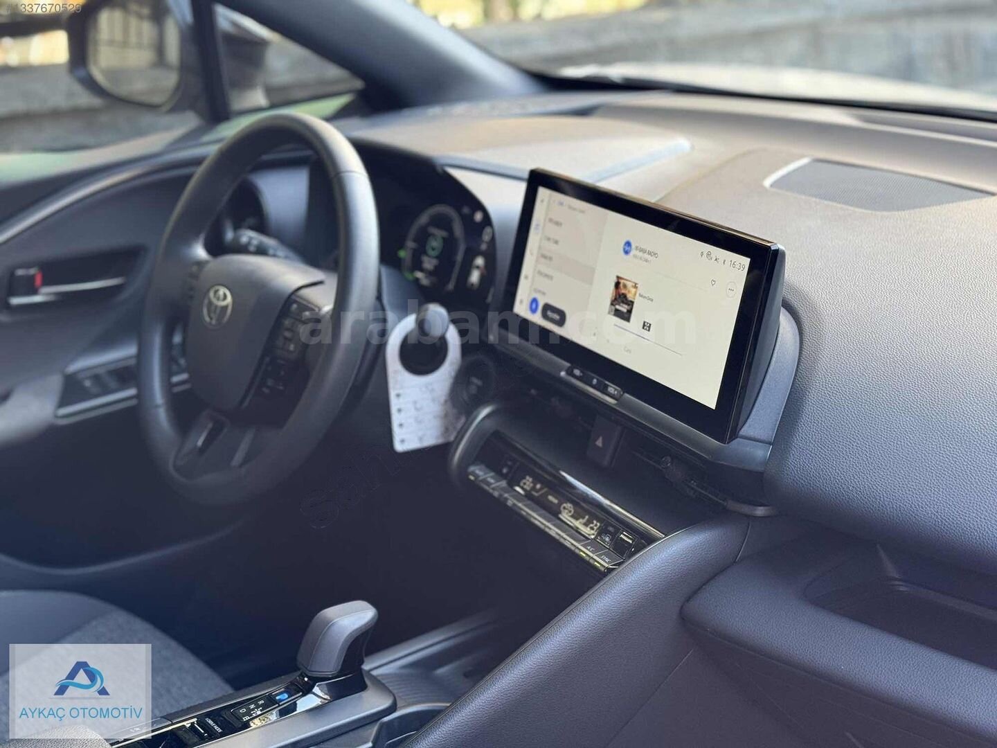 C-HR 1.8 Hybrid 4x2 Passion X-Style e-CVT CAM TAVAN... 2