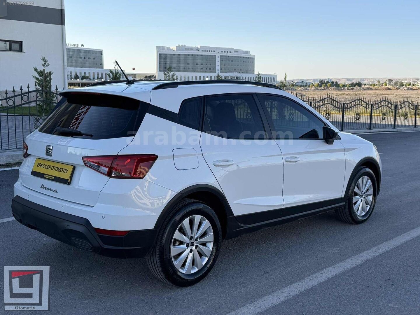 Galeriden Seat Arona 1.0 EcoTSI Style 2021 Model Aksaray 63.000 km Beyaz 5