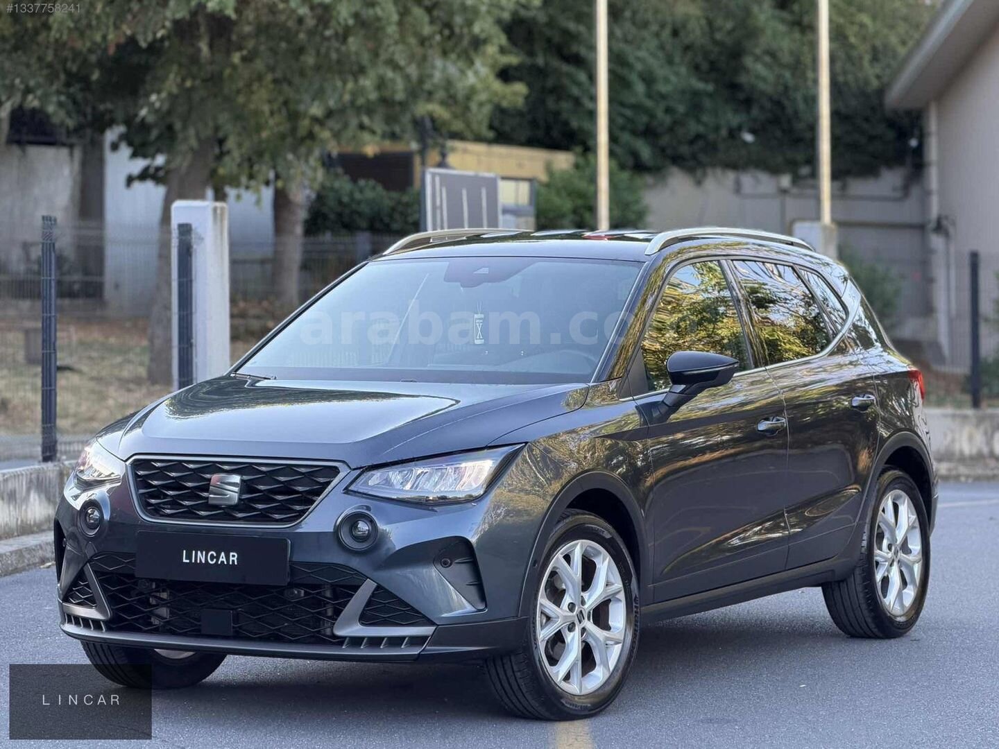 Galeriden Seat Arona 1.0 EcoTSI FR 2024 Model İstanbul 44.000 km Gri 3