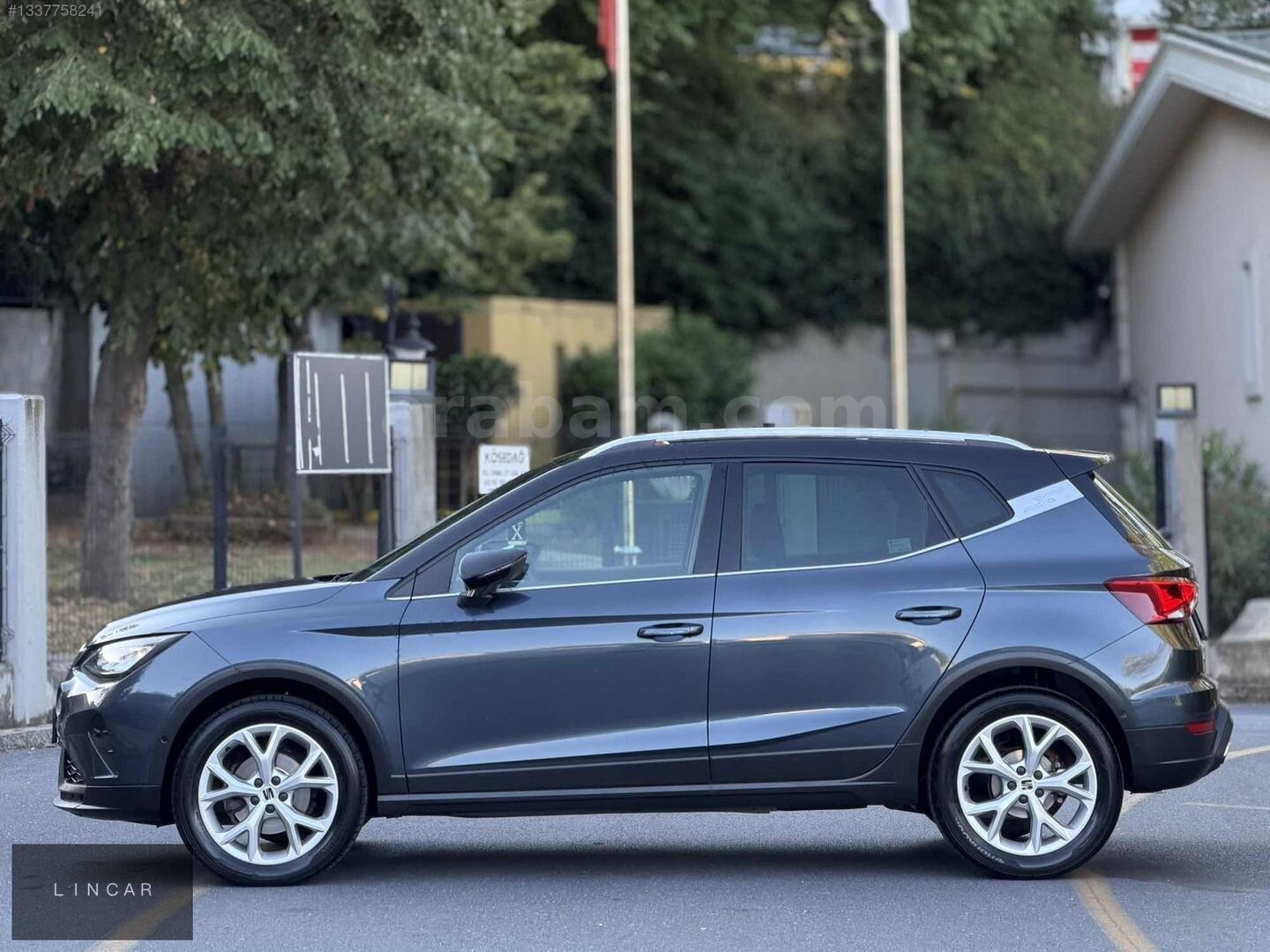 Galeriden Seat Arona 1.0 EcoTSI FR 2024 Model İstanbul 44.000 km Gri 4
