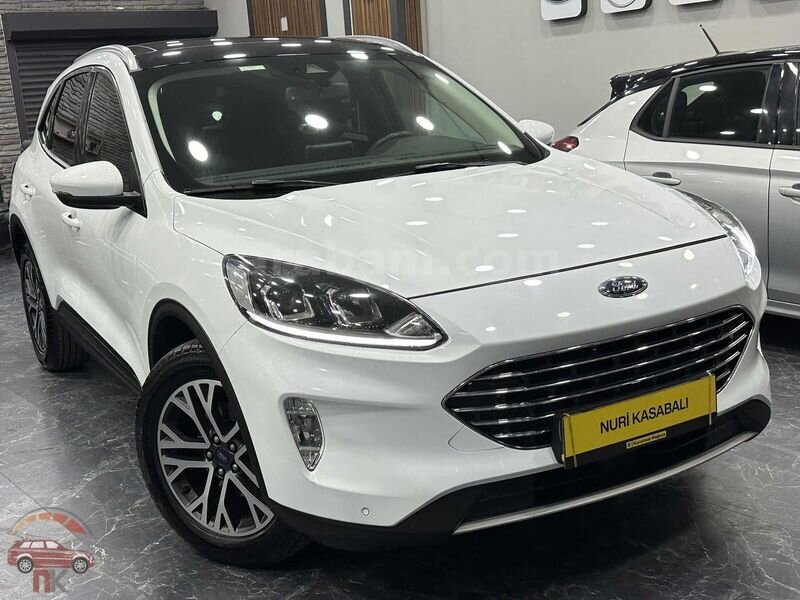 2024 ÇIKIŞ KUGA 1.5 TITANIUM HATASIZ FULL BANG OLUFSEN + TEKNO P