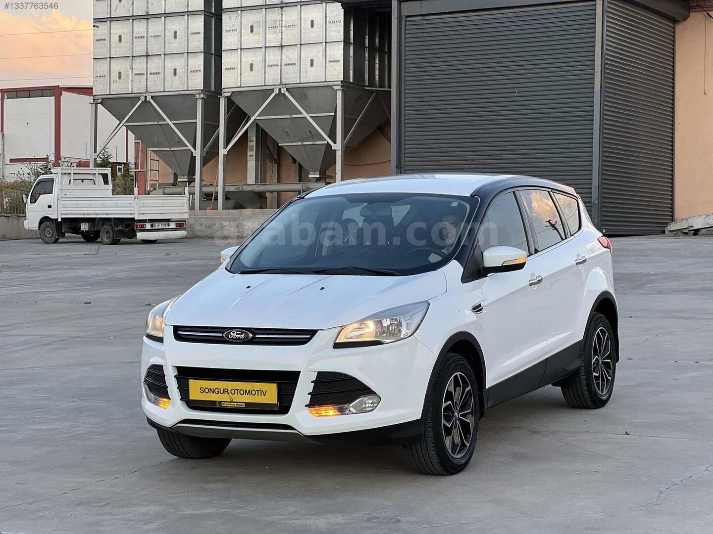 2015 FORD KUGA OTOMATİK NOKTA HATASIZ BOYASIZ HASAR KAYITSIZ 7