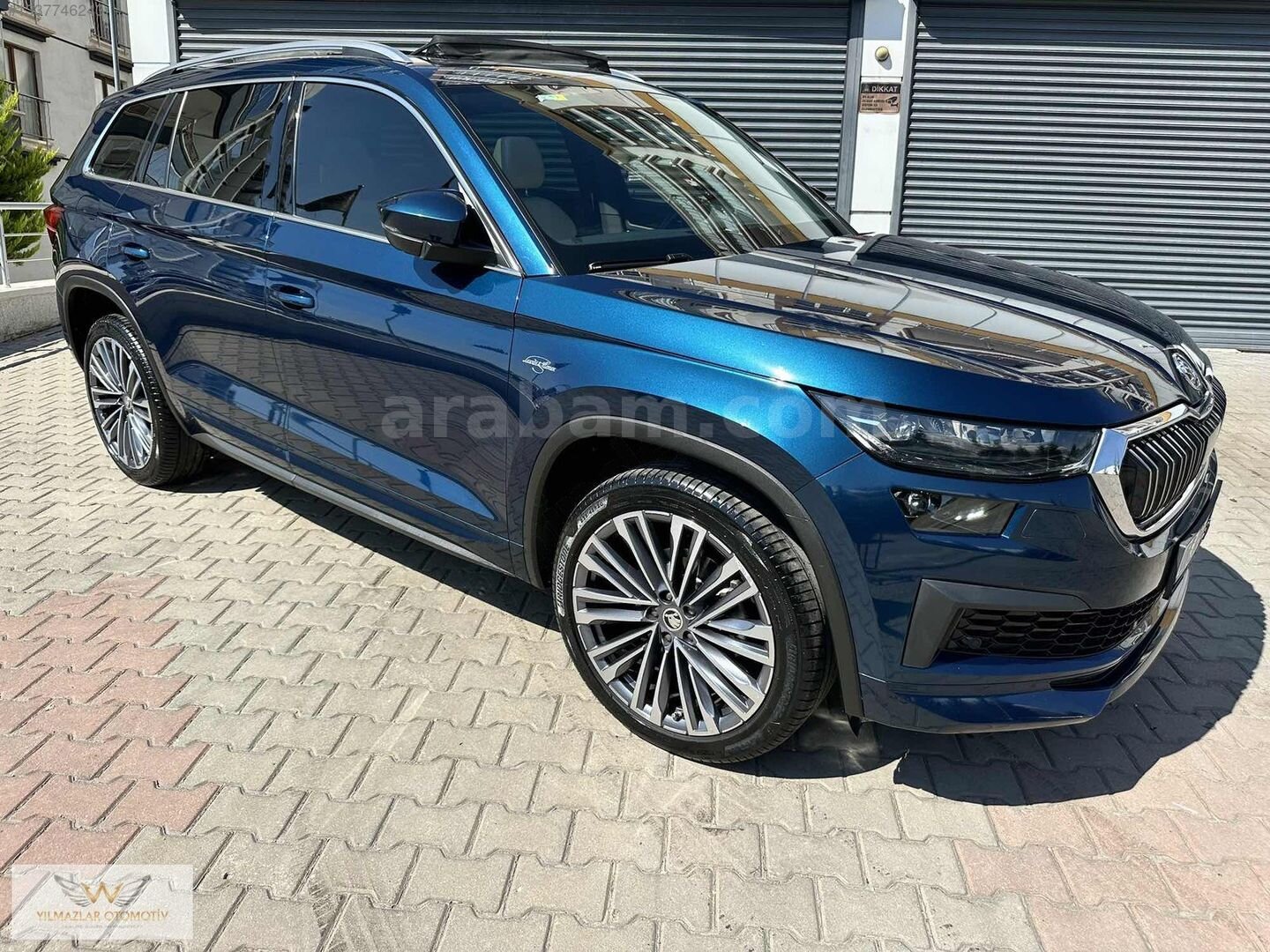BOYASIZ ÇİZİKSİZ 104.000 KMDE CAM TAVAN L&K CRYSTAL 4