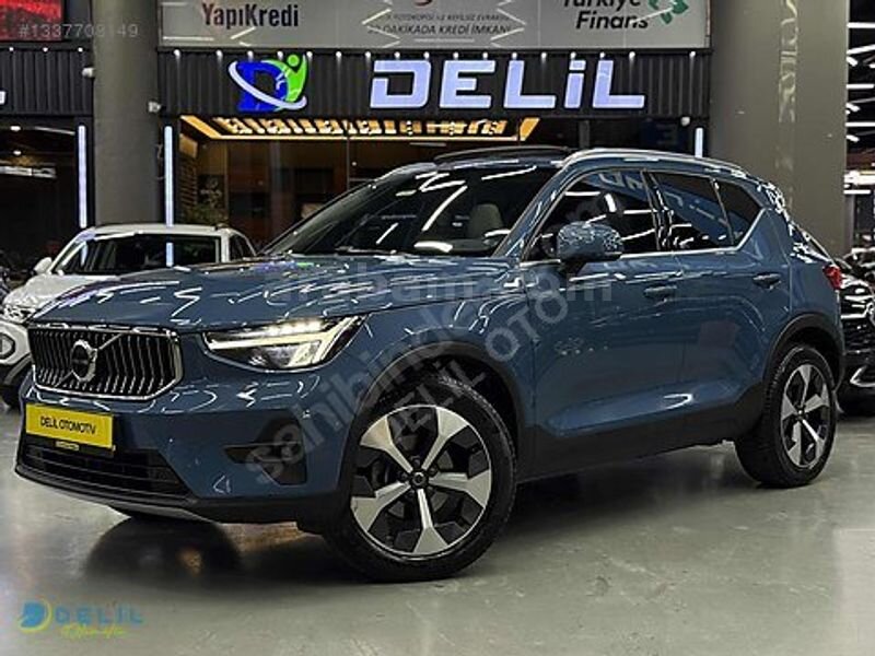 DELİL'DEN 2022 VOLVO XC40 PLUS BRIGHT HATASIZ 84.000 KM