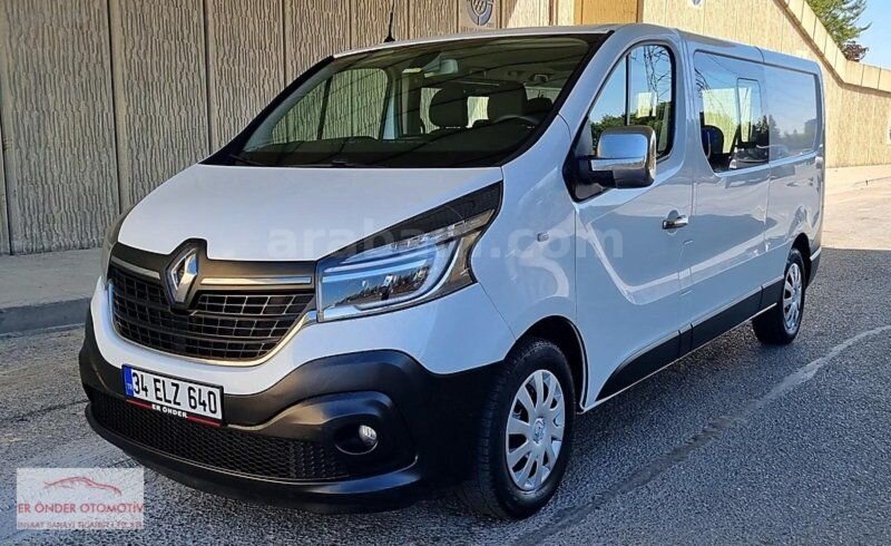 Galeriden Renault Trafic 2.0 BlueDCi Grand Confort 2021 Model İstanbul 102.000 km Beyaz