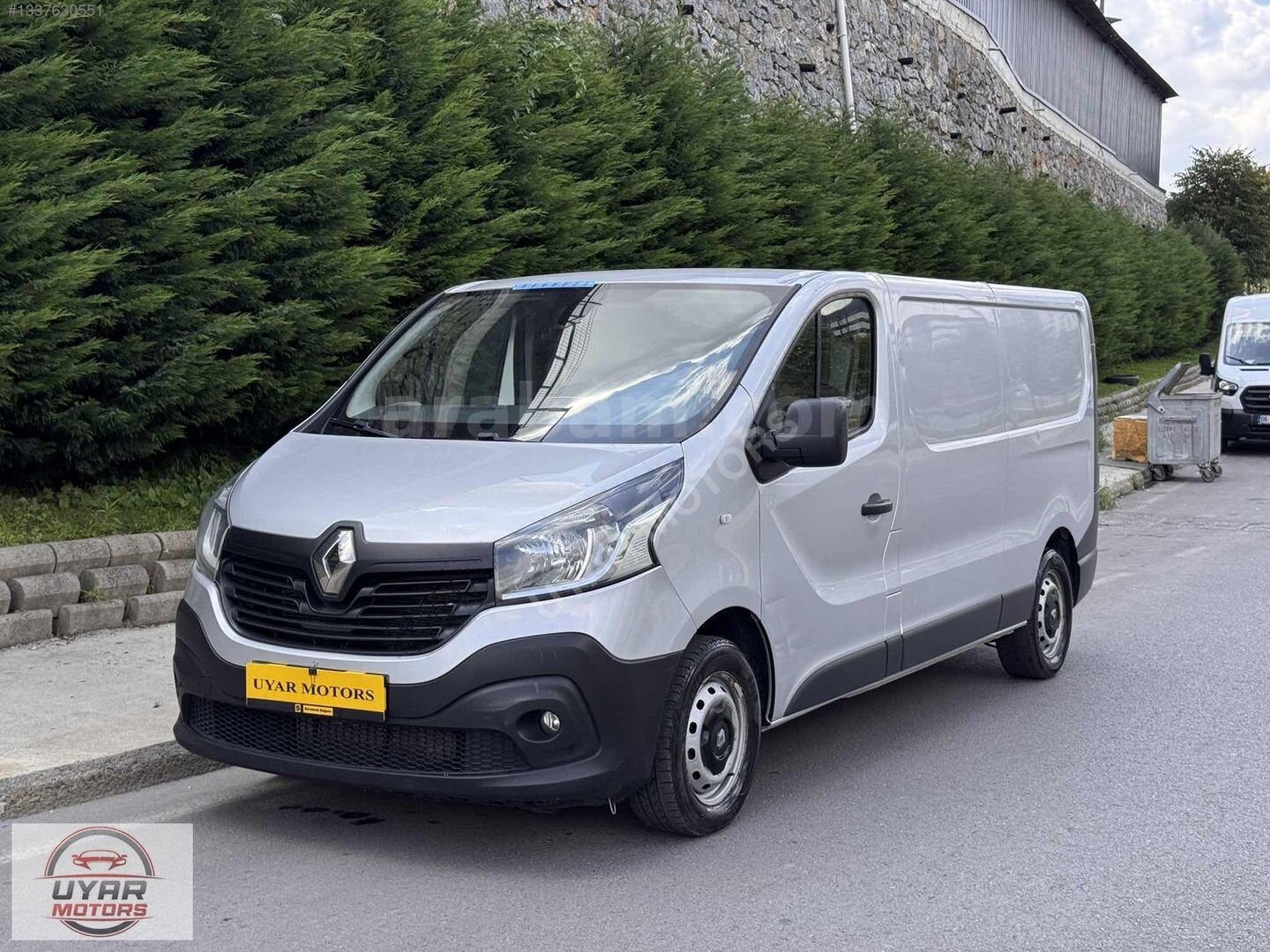 Galeriden Renault Trafic 1.6 DCI Grand Confort 2017 Model İstanbul 408.000 km Gri 7