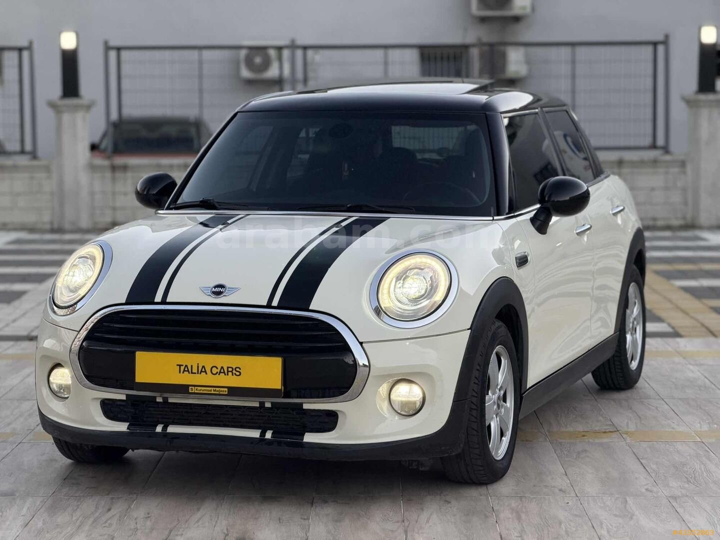 Galeriden Mini Cooper 1.5 D Chili 2015 Model Bursa 169.000 km Bej 2