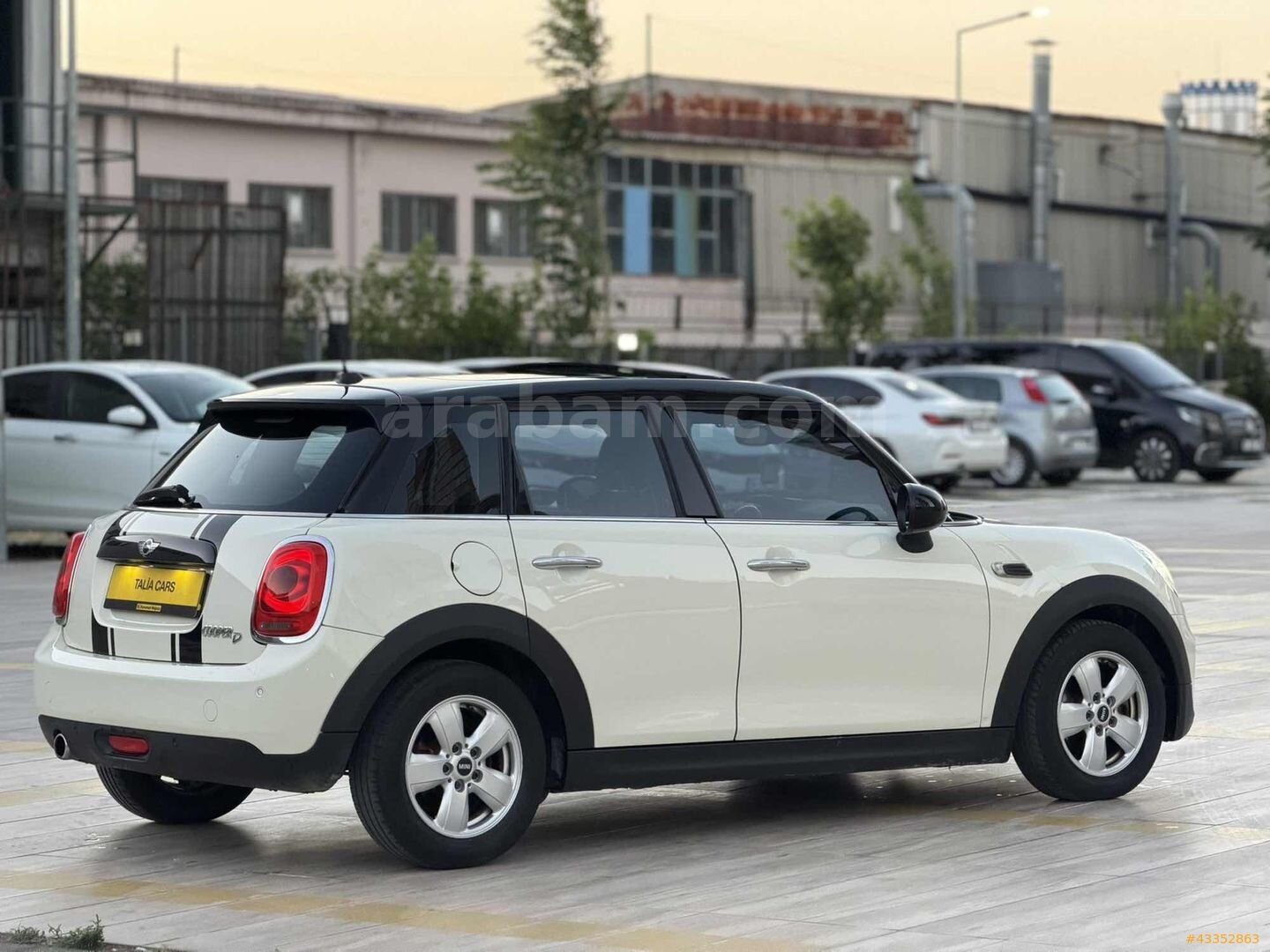 Galeriden Mini Cooper 1.5 D Chili 2015 Model Bursa 169.000 km Bej 7