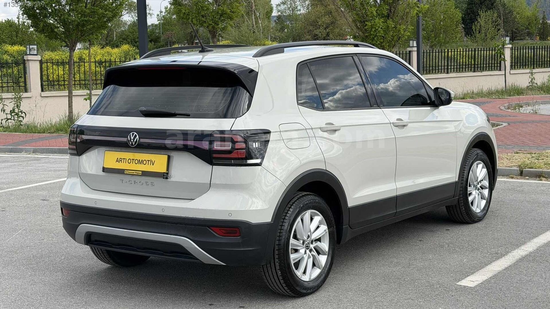 Galeriden Volkswagen T-Cross 1.0 TSI Life 2022 Model Kütahya 57.000 km Bej 5