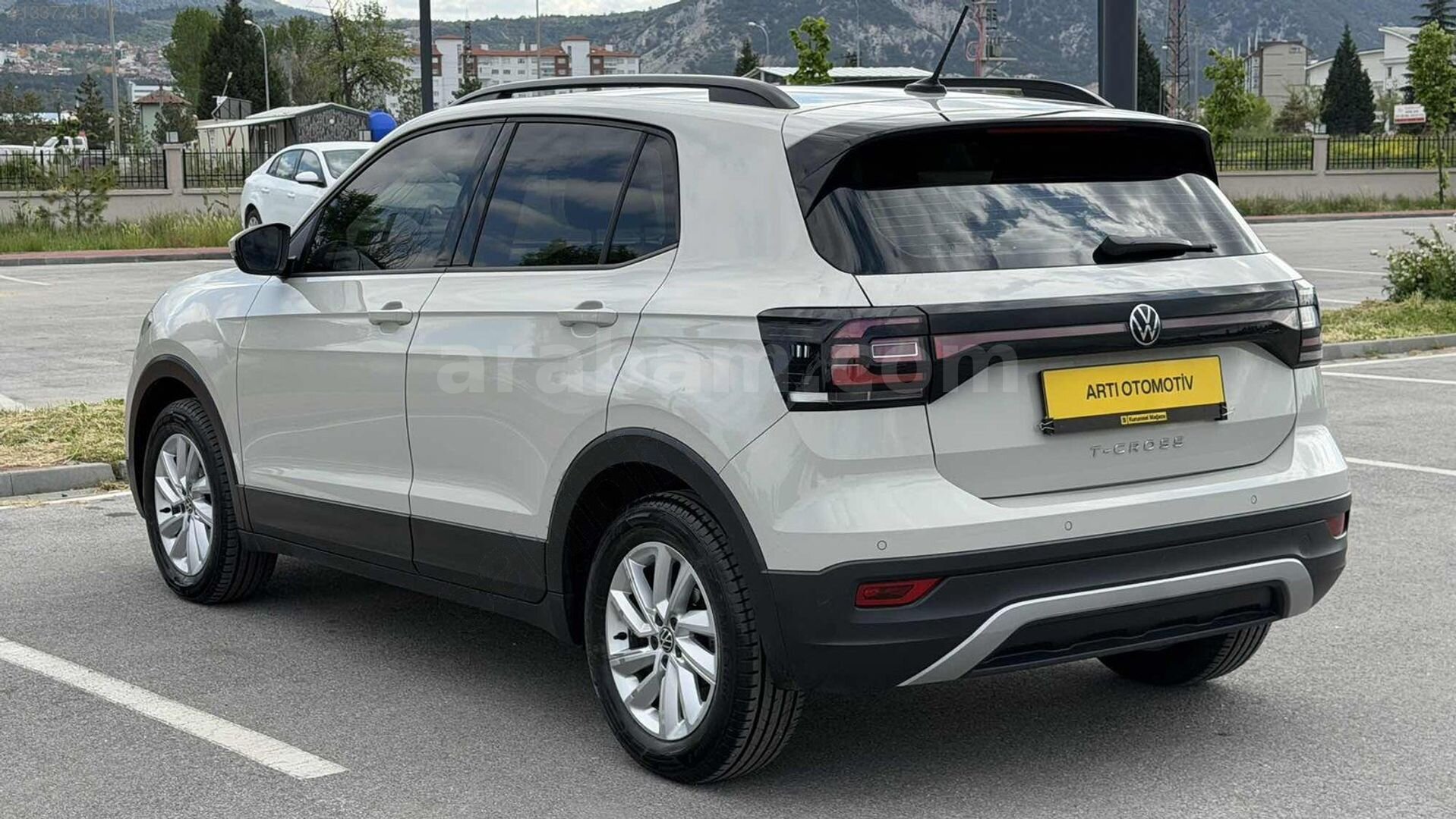Galeriden Volkswagen T-Cross 1.0 TSI Life 2022 Model Kütahya 57.000 km Bej 6