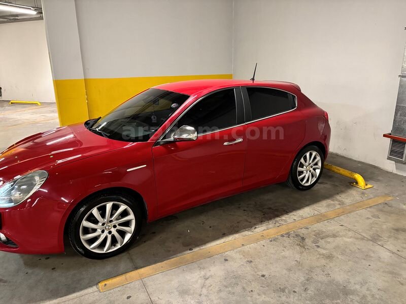 2014 GİULİETTA 1.6 DİSTİNCTİVE MK3 MAKYAJ YETKİLİ SERVİS BAKIMLI 4