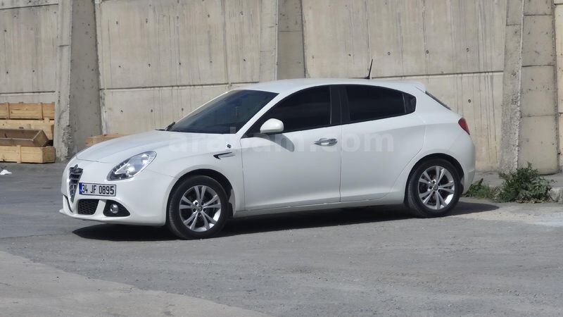 Sahibinden Alfa Romeo Giulietta 1.6 JTD Progression Plus 2014 Model
