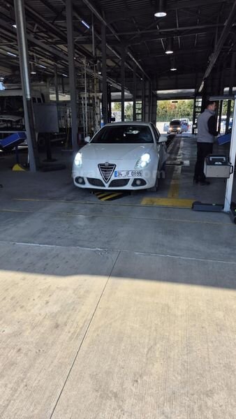 Sahibinden Alfa Romeo Giulietta 1.6 JTD Progression Plus 2014 Model 6