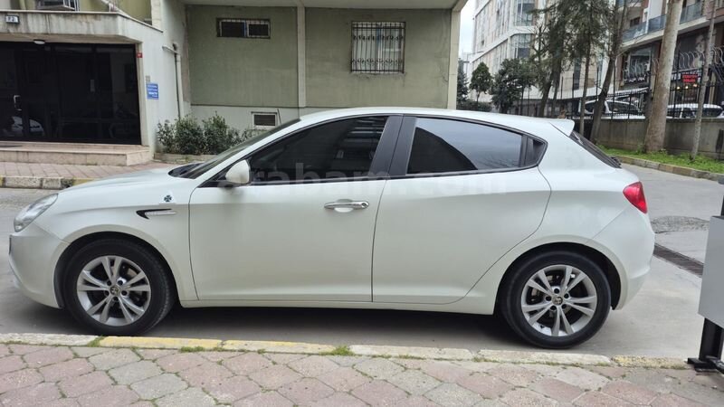 Sahibinden Alfa Romeo Giulietta 1.6 JTD Progression Plus 2014 Model 5