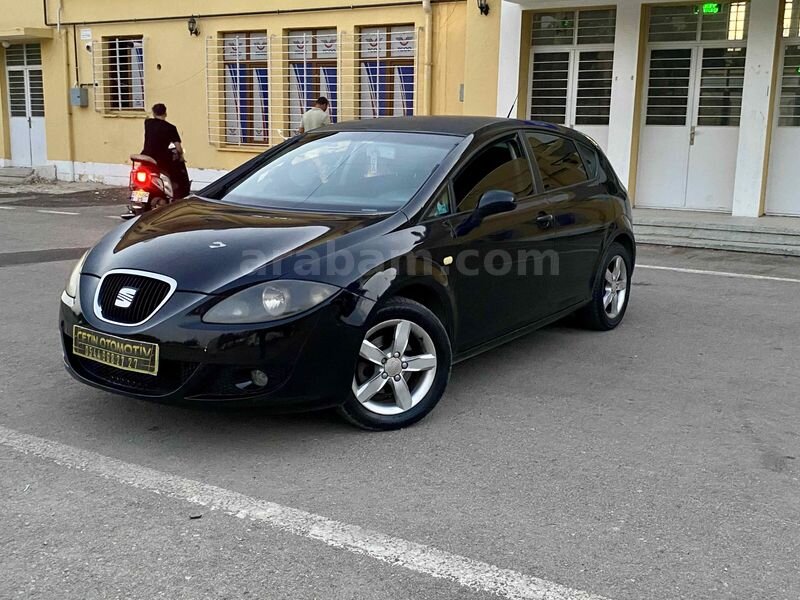 Galeriden Seat Leon 1.6 Stylance 2008 Model Gaziantep 410.000 km Siyah