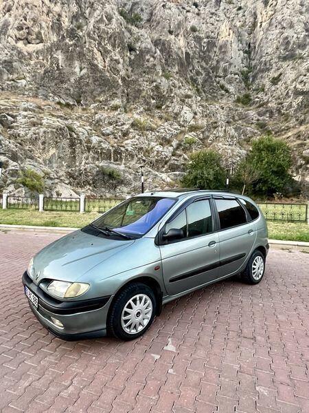 Galeriden Renault Scenic 1.6 RTE 1999 Model Amasya 325.000 km Füme